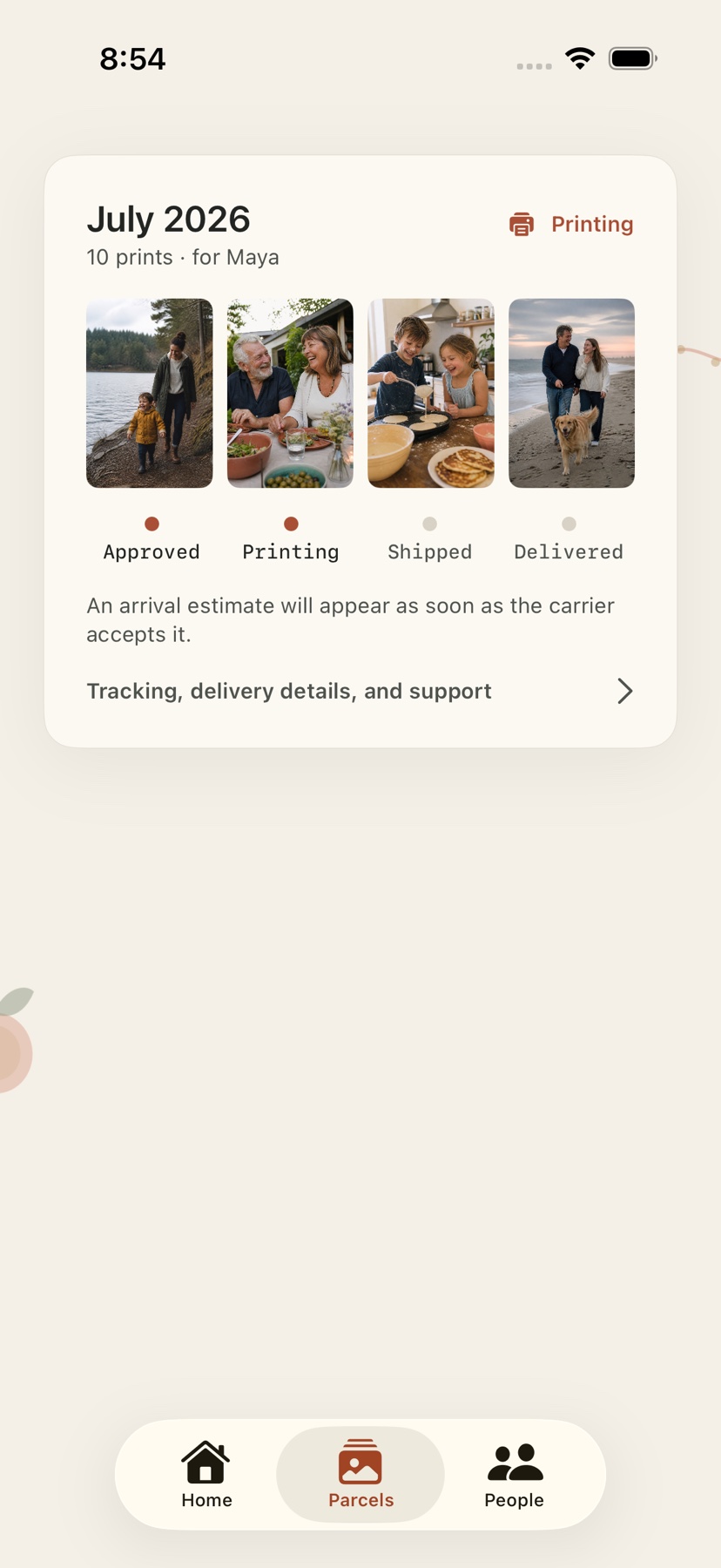 PhotoParcel delivery archive showing approved prints, arrival information, and shipment progress