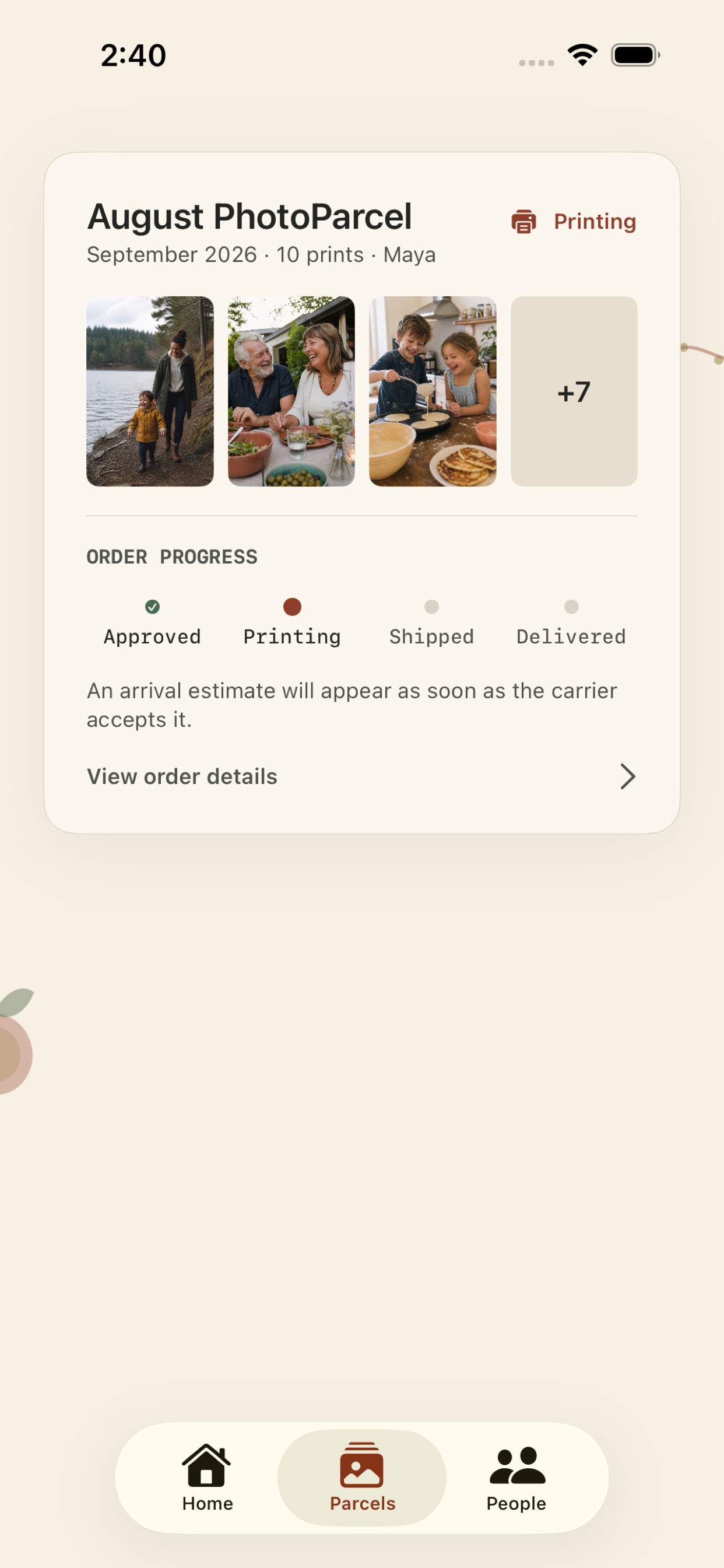 PhotoParcel delivery archive showing approved prints, arrival information, and shipment progress